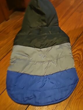 Dog Puffer Hooded Jacket in Dark Green, Gray, and Blue